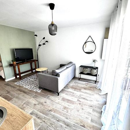Charmant T2 Atypique Proche Du Centre-Ville Miramas Εξωτερικό φωτογραφία